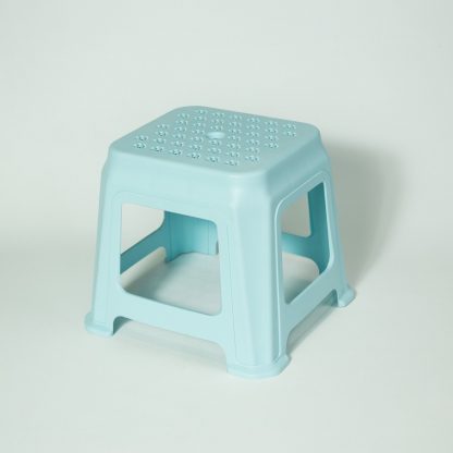 Табурет детский пластиковый 25*25*27см - Сleber