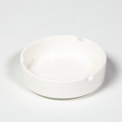Scrumiera ceramica rotunda alba D9cm 1